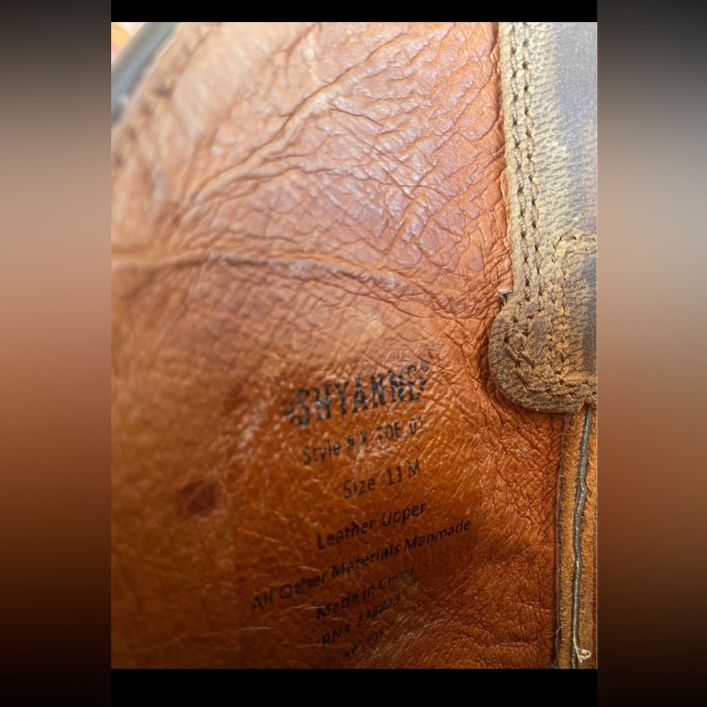 Used Boots - Picture 4 of 4